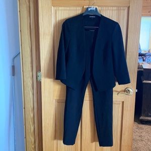 COPY - Black express suit